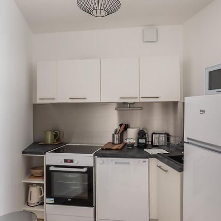 L'Eucalyptus - Charmant Appartement De 52M2 ディナール エクステリア 写真