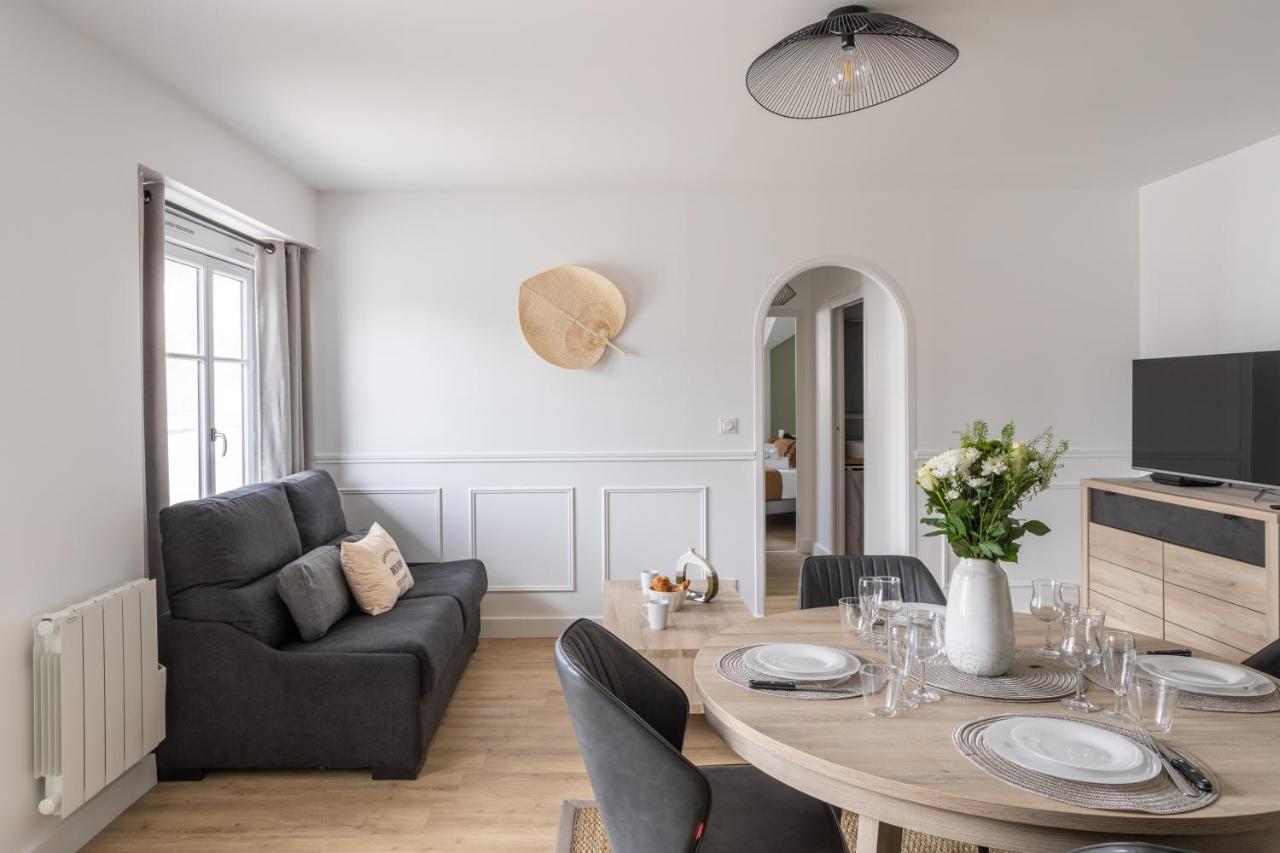 L'Eucalyptus - Charmant Appartement De 52M2 ディナール エクステリア 写真